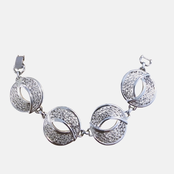 Vintage Sarah Coventry Bracelet "Crescent" Pattern 1969 - Picture 1 of 6
